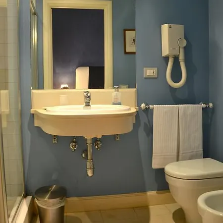 Maison Chiro' Bed & Breakfast 2*