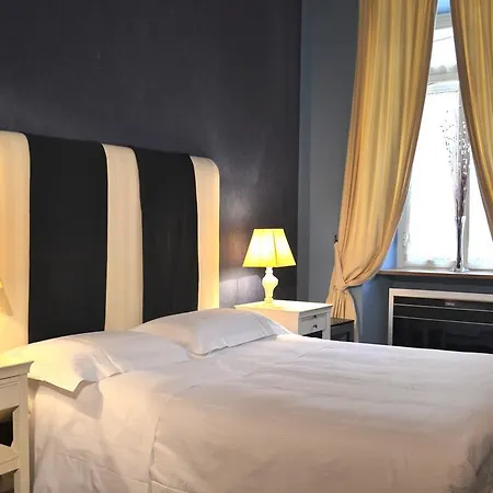 Maison Chiro' לינה וארוחת בוקר 2*
