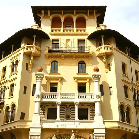 فندق مبيت وإفطار Maison Chiro'